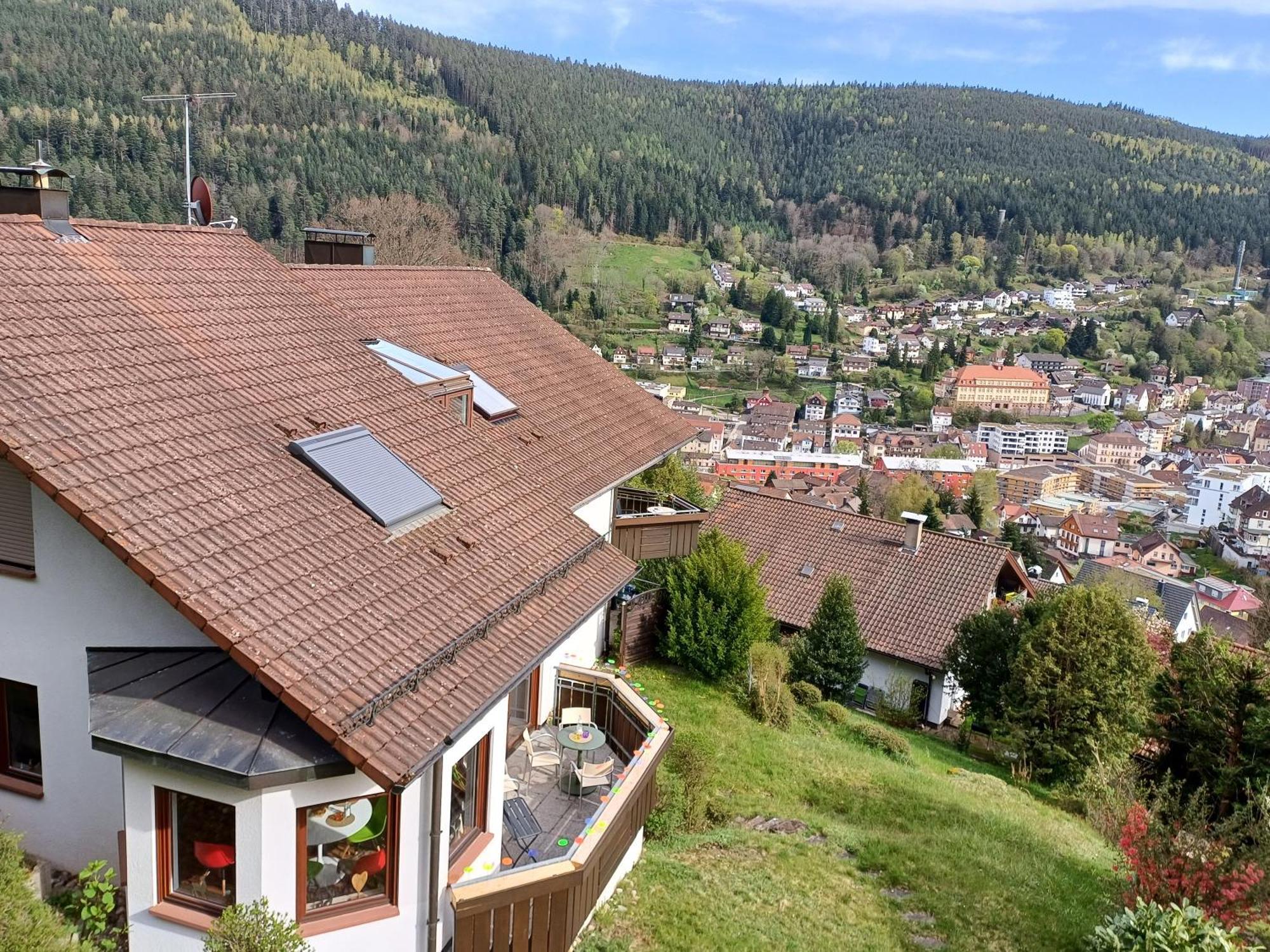 Ferienwohnung Panoramablick Bad Wildbad Exterior foto